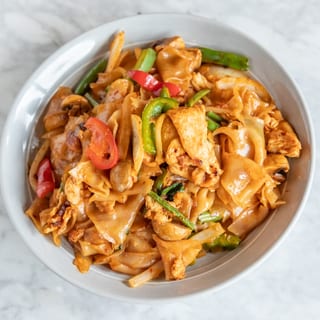 Kee Mao (Drunken Noodle)